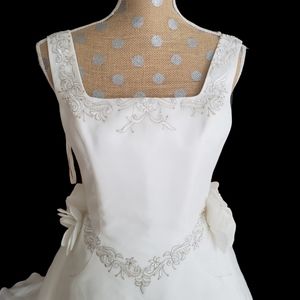 Sleeveless Square Neck Stunning Wedding dress Charo Peres thick strap white 6